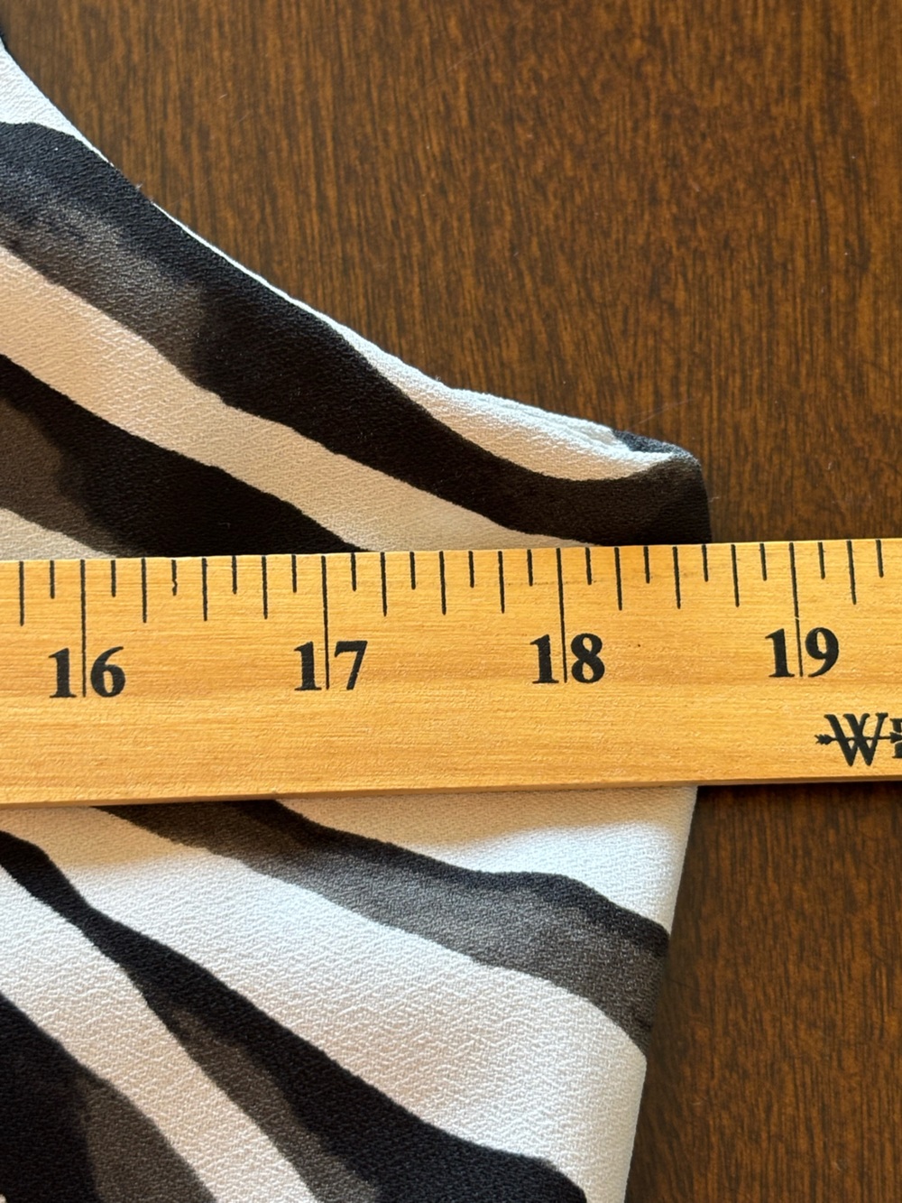 Banana Republic Sleeveless Zebra Print Wide Leg Cropped Jumpsuit 10 Black White - Picture 8 of 13